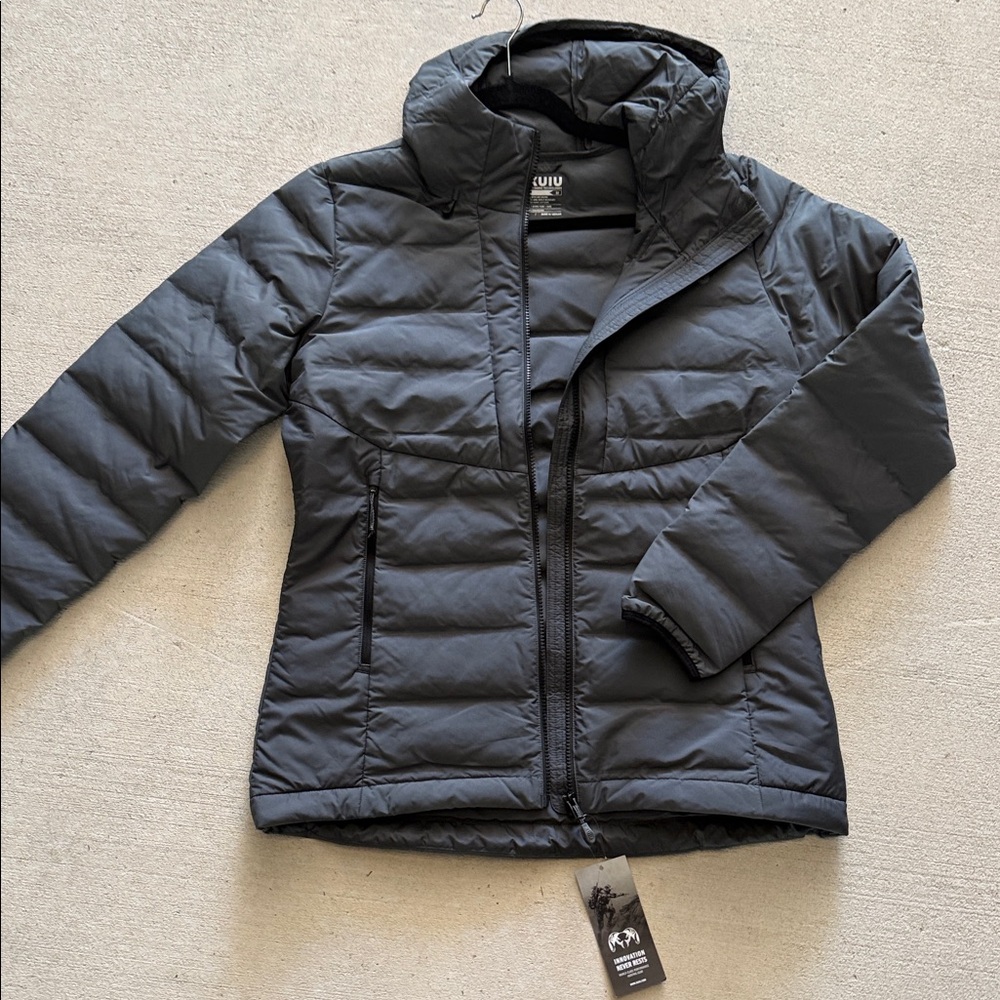 KUIU Women's Dark Gray Puffer Jacket